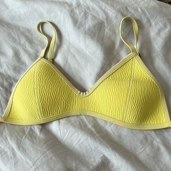 TRIANGL bikini top yellow - Picture 1 of 4